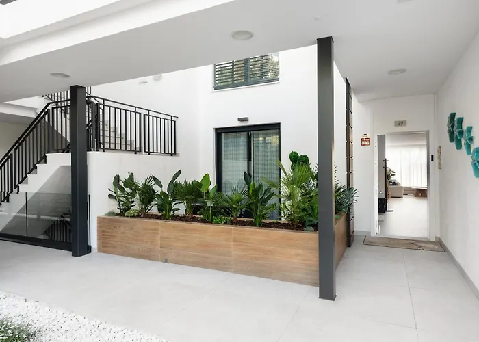 Luxus-apartment Mit Meerblick & Spa, - Cabopino Golf Marbella