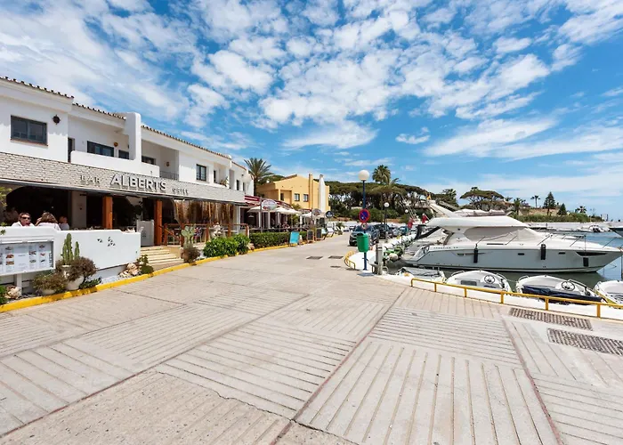 Apartamento Luxus-apartment Mit Meerblick & Spa, - Cabopino Golf Marbella